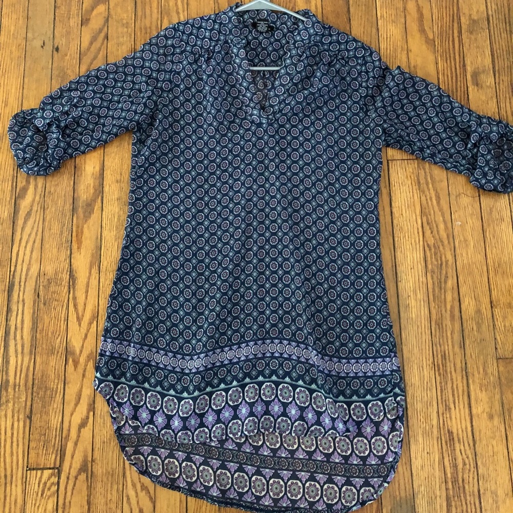 Blue flowy blouse